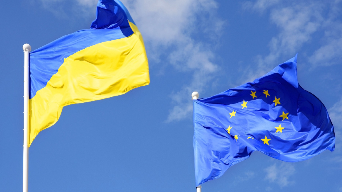 Україна має право визволити всю захоплену Росією українську територію разом з Кримом - заява ЄС